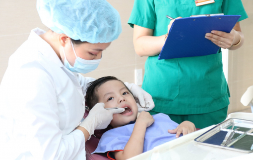 Nha khoa Happy luôn chú trọng chăm sóc sức khỏe răng miệng trẻ em