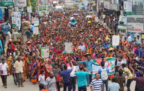Hàng trăm ngàn công nhân Bangladesh biểu tình khi mức lương chỉ khoảng 1,25USD/ngày