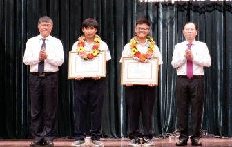 TPHCM khen thưởng học sinh giỏi tiêu biểu
