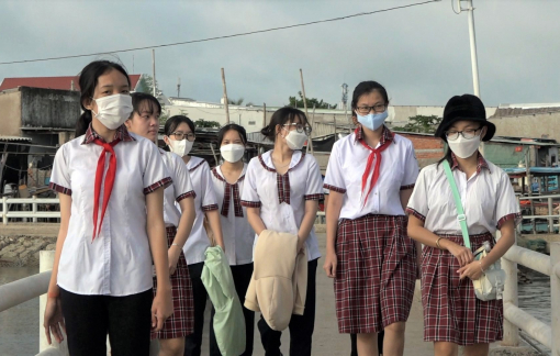 Học bổng của báo Phụ Nữ TPHCM về với xã đảo Thạnh An