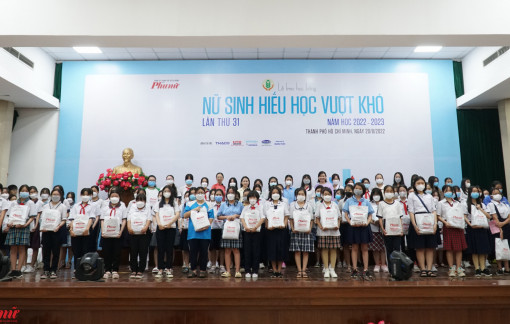 Học bổng “Nữ sinh hiếu học vượt khó” – Hành trình hạnh phúc