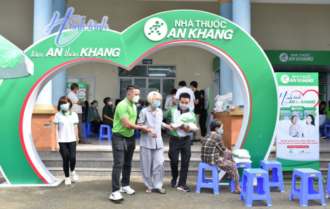 “Hành trình Tâm An - Thân Khang” khám bệnh, phát thuốc miễn phí cho 500 bà con nghèo ở TP. Biên Hòa