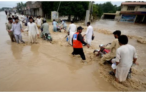 Pakistan khẩn thiết nhờ thế giới giúp đỡ sau “thảm họa khí hậu”