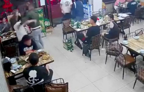 Trung Quốc khởi tố hình sự 28 người đàn ông tấn công 4 phụ nữ ở nhà hàng