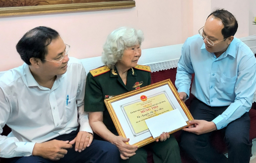 Gặp lại nữ anh hùng tình báo Tám Thảo