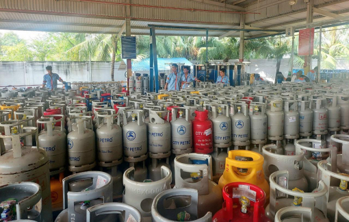 Giá gas tháng 9 tiếp tục giảm 7.000 đồng/bình 12kg