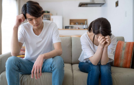 Quá chán nản một người chồng không biết chia sẻ kinh tế với vợ