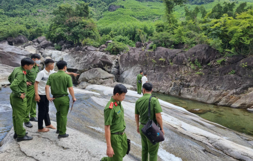 Sau khai giảng, 2 học sinh đuối nước tử vong thương tâm khi tắm suối
