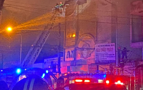 Khởi tố vụ án cháy quán karaoke ở Bình Dương làm 32 người chết