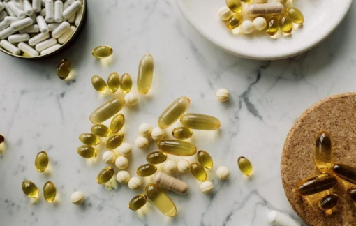 Vitamin D không ngăn chặn được COVID-19