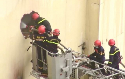 Đi hát karaoke đừng tự biến mình thành "cá trong rọ"