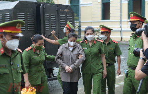 Hoàn tất kết luận điều tra bổ sung vụ án bạo hành bé gái đến chết