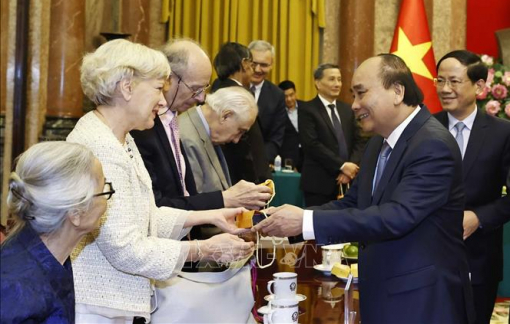 Chủ tịch nước tiếp một số nhà khoa học đoạt giải Nobel