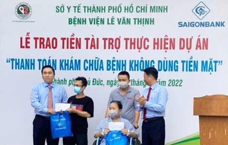 SAIGONBANK tài trợ Bệnh viện Lê Văn Thịnh thực hiện dự án không dùng tiền mặt