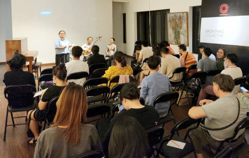 Nghe nhạc hay, xem phim xưa, hóng chuyện hậu trường...