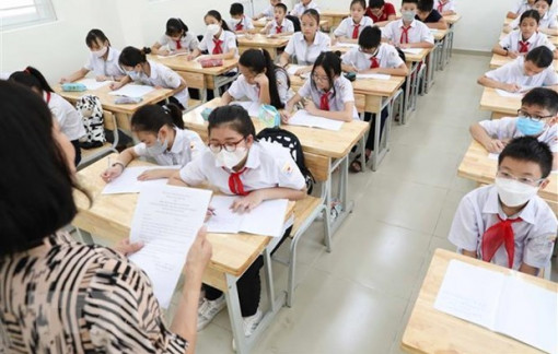 TP.HCM thiếu giáo viên trầm trọng nhưng vẫn phải giảm biên chế