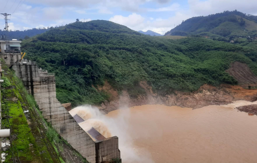 Quảng Nam yêu cầu các thủy điện chủ động điều tiết để đón lũ