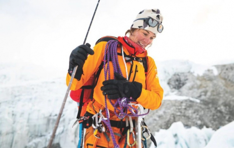 Nữ leo núi kỳ cựu người Mỹ Hilaree Nelson rơi từ ngọn núi cao thứ 8 thế giới