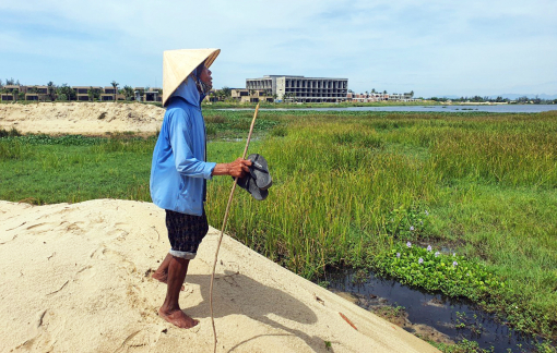 Đừng để không gian ven sông trở thành của riêng