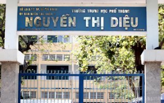 Hoãn phiên tòa xử vụ nguyên Hiệu phó kiện Trường THPT Nguyễn Thị Diệu, quận 3