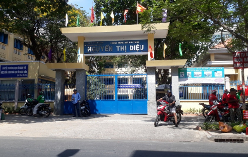 Xét xử vụ hiệu phó bị điều xuống làm giáo viên