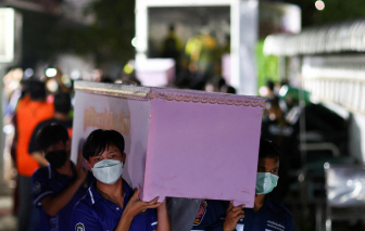 Thái Lan tiếc thương nạn nhân của vụ xả súng: "Những đứa trẻ vẫn còn đang ngủ"