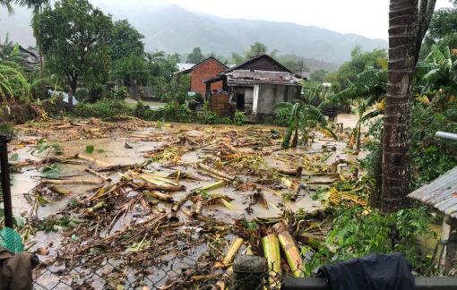 Quảng Nam đang chìm trong biển nước
