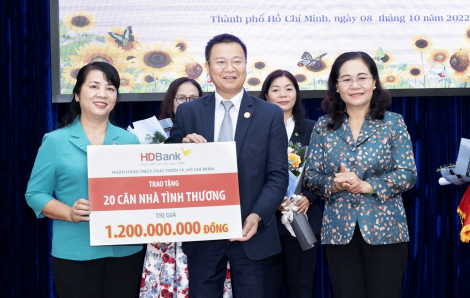 Doanh nghiệp lớn cùng TPHCM hưởng ứng Tháng cao điểm “Vì người nghèo” 2022