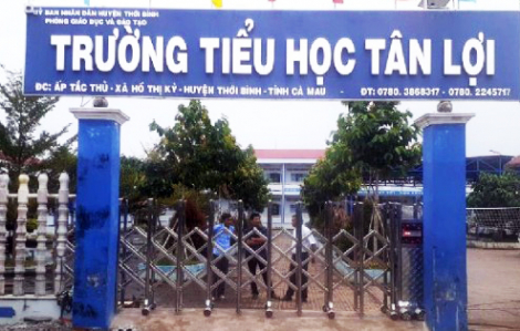 Một trường tiểu học ở Cà Mau trả lại hơn 280 triệu cho phụ huynh