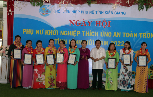 Kiên Giang: Biểu dương 90 gương phụ nữ tiêu biểu trong khởi nghiệp