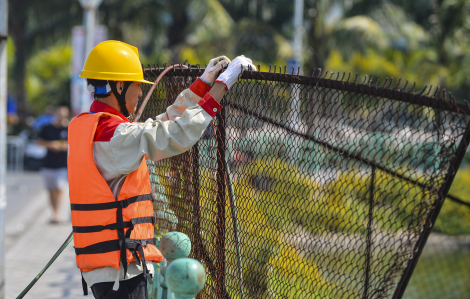 Di dời các du thuyền ra khỏi Hồ Tây