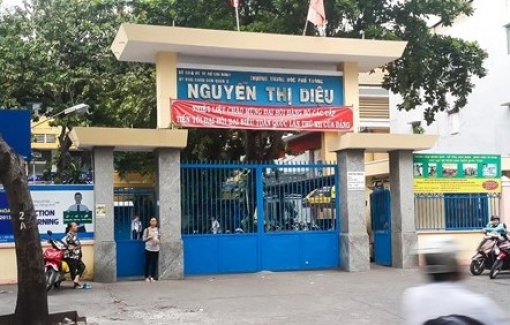 Lại hoãn phiên tòa xử vụ nguyên Hiệu phó kiện Trường THPT Nguyễn Thị Diệu