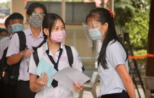 Học sinh vào học lúc 8g, phụ huynh than khó