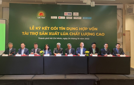 Lộc Trời ký kết gói tín dụng vốn 100 triệu USD với 7 ngân hàng