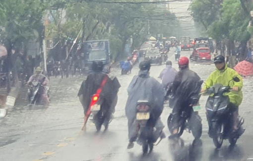 Đà Nẵng mới mưa sơ sơ đã ngập là không ổn