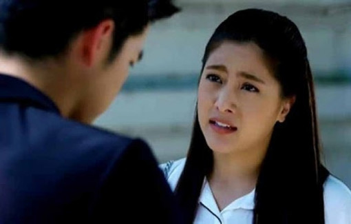Mẹ vợ bỏ qua chuyện chàng rể ngoại tình, vẫn đón về nhà chăm sóc khi anh ốm nặng