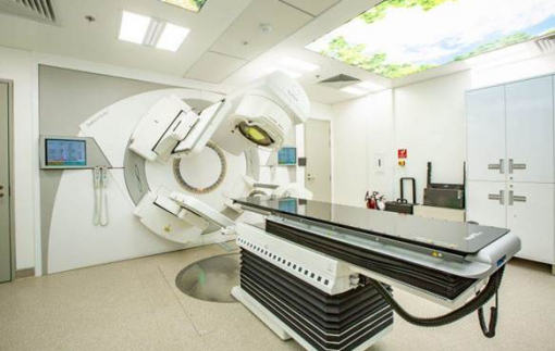 Hành trình giành lấy sự sống của cậu bé 17 tuổi bị ung thư máu