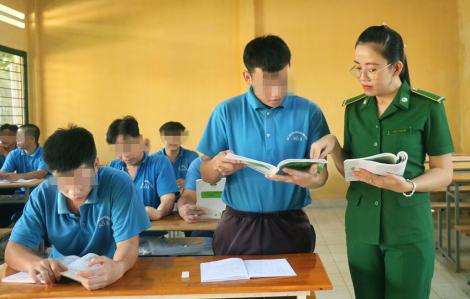 Nữ thanh niên xung phong dấn thân trên mặt trận gian khó - Giúp bạn trẻ lạc lối làm lại cuộc đời