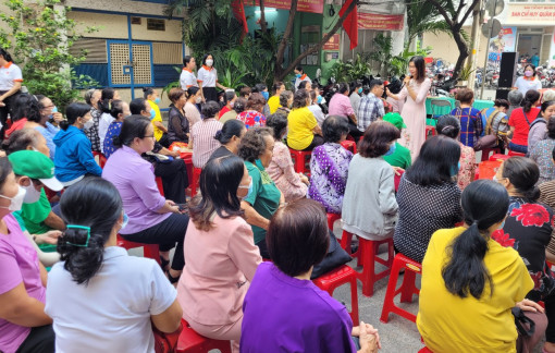 Để Hội Phụ nữ không phải mang tiếng "bao đồng"