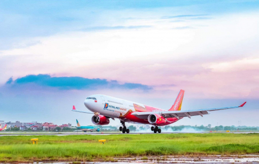 Tưng bừng đại tiệc mua sắm 11/11 với trăm ngàn vé bay Vietjet khuyến mãi giảm 50%