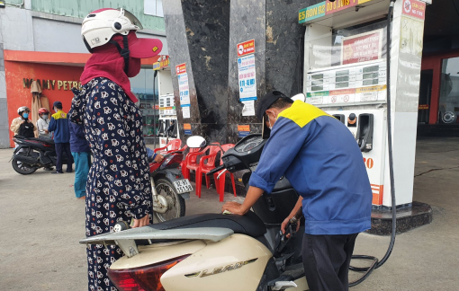 Sở Công thương Đà Nẵng nói gì về việc các cây xăng bán nhỏ giọt