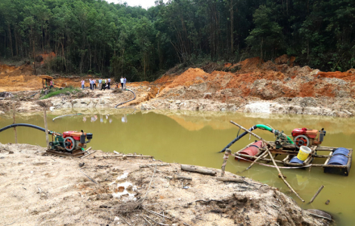 Vụ “đại công trường khai thác cát lậu giữa rừng”: UBND TP. Bảo Lộc nói có khai thác trái phép nhưng không nghiêm trọng