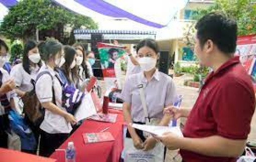 Nhiều đại học dùng chứng chỉ ngoại ngữ trong nước
