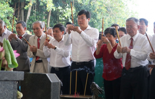 Tổ chức lễ giỗ lần thứ 93 cụ Phó bảng Nguyễn Sinh Sắc