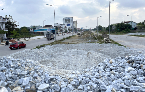 “Đội vốn” gấp 4 lần sau gần 20 năm, tuyến đường dài 1km vẫn làm chưa xong