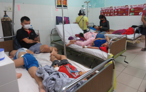 Vụ ngộ độc tại iSchool Nha Trang: Phát hiện 3 loại vi khuẩn trong cánh gà chiên và nước mắm