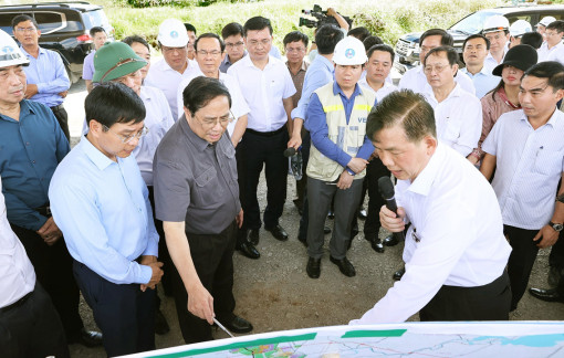 Ưu tiên giải ngân vốn đầu tư công để TPHCM tăng tốc phát triển