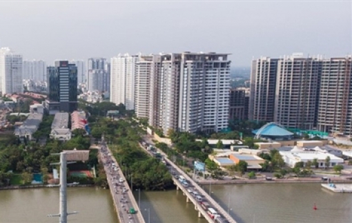 TPHCM đề nghị các huyện không đề xuất chủ trương chuyển huyện thành quận, thành phố