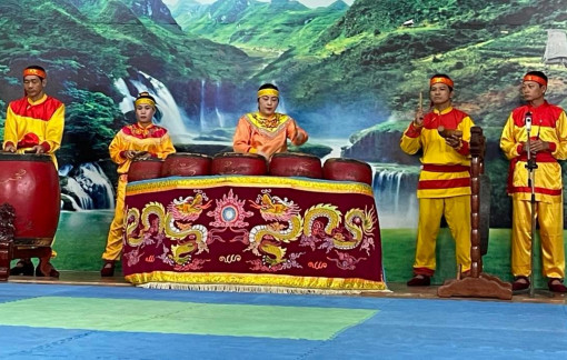 Ai về Bình Định mà coi...