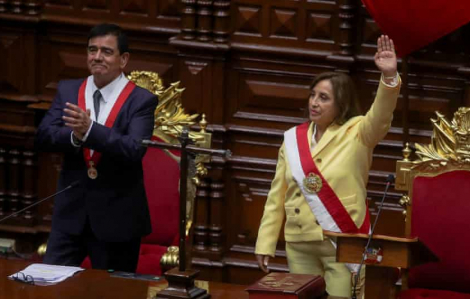 Tổng thống Peru bị cách chức vì cáo buộc âm mưu đảo chính